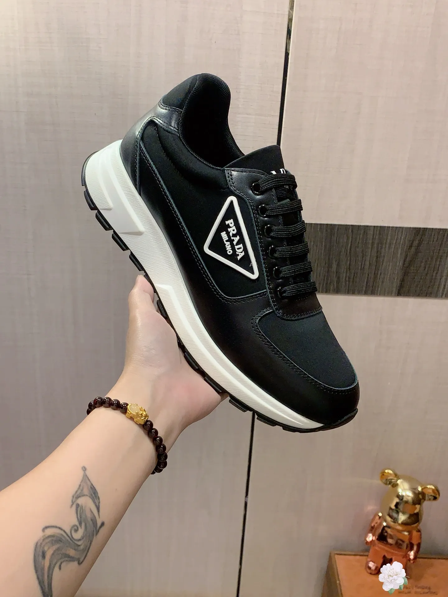 Men's Men's Shoes💰420💰💰🎩🎩[Lightning][Lightning] "PRADA*" The latest and most popular casual shoes, top brand [seduce] luxury~purchase, top~quality. [Strong] The upper is made of imported breathable cowhide with material ➕ breathable sheepskin feet (•) and fine workmanship. The original stylish and stylish soft rubber wear-resistant and non-slip outsole is light and comfortable on the feet. The real thing looks better when photographed. 085: code: 38-44, 3️⃣ colors selected